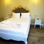 Grand Butik Hotel