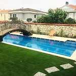 Grand Butik Hotel