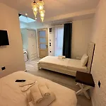 Hotel Grand Butik 5*