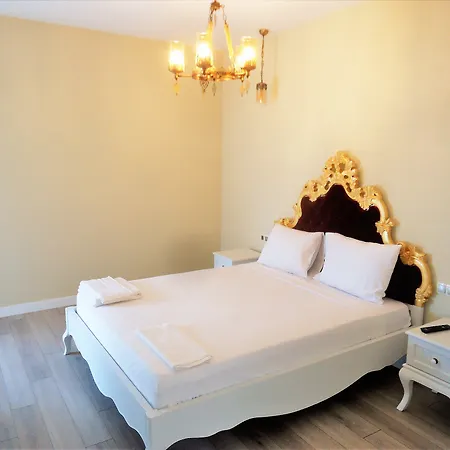 Hotel Grand Butik 5*