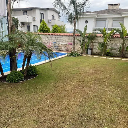 Hotel Grand Butik 5*