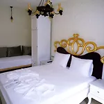 Отель Grand Butik